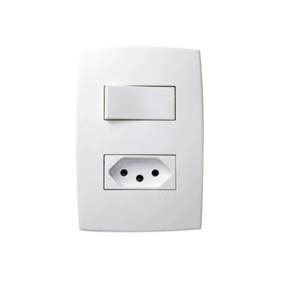 Conjunto Interruptor Simples 10A / Tomada 10A Pial Plus Pial Legrand
