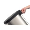 Lixeira com Pedal New em Aço Inox com Acabamento Polido 30 L 94538730 - Tramontina - vista 4